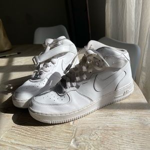 White Air Force 1’s